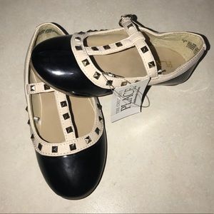 BRAND NEW Toddler Patent leather ballerina shoes!!